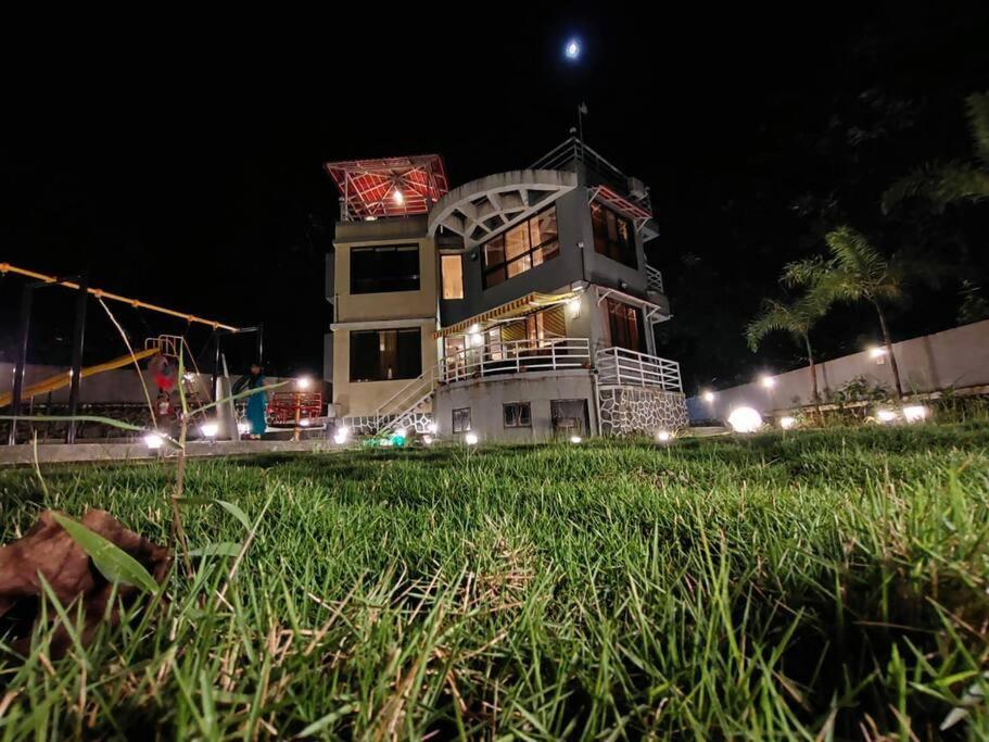 Sunils Villa With Machan And Play Area In 카르자트 외부 사진